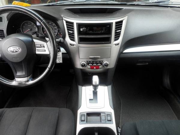 2013 Subaru Outback 4dr Wgn H4 Auto 2 5i Premium for sale in Marion, IA – photo 12
