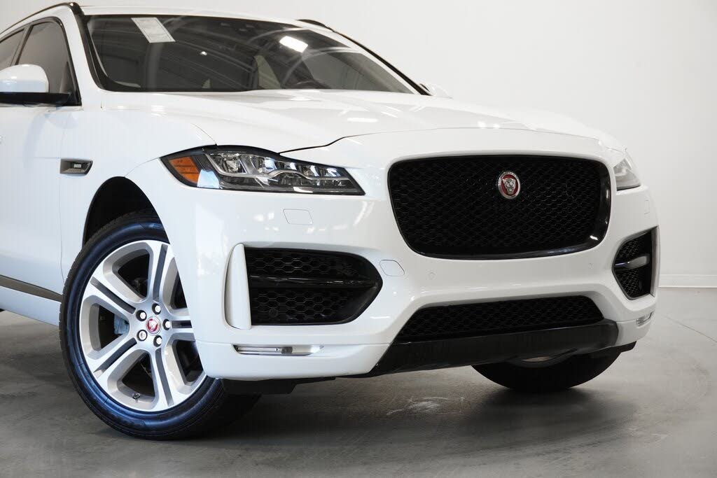 2019 Jaguar F-PACE 25t R-Sport AWD for sale in Arlington Heights, IL – photo 5