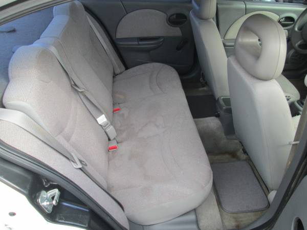 2004 Saturn Ion 1 for sale in Centralia, OR – photo 9