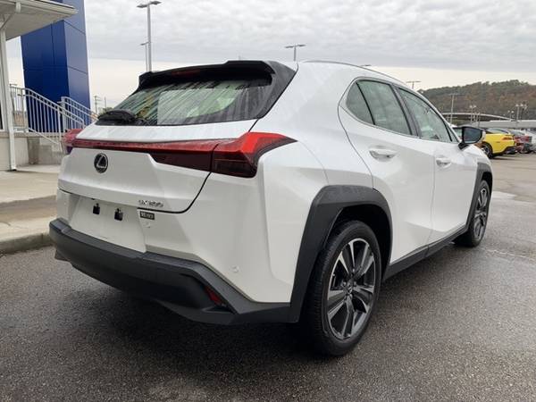2019 Lexus UX FWD 4D Sport Utility/SUV 200 Base for sale in Saint Albans, WV – photo 4