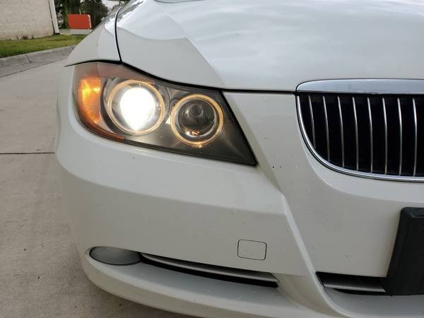 2007 BMW 335i - Alpine White - Sport PKG - Clean Carfax - Xenons for sale in Raleigh, NC – photo 18