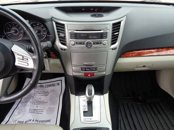 2011 Subaru Outback 4d SUV i Limited Moonroof - - by for sale in Marion, IA – photo 17