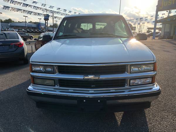 1999 Chevrolet Suburban 1500 for sale in Knoxville, TN – photo 2
