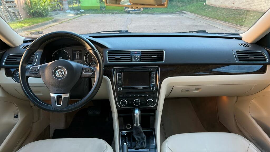 2014 Volkswagen Passat SEL Premium for sale in Raleigh, NC – photo 7