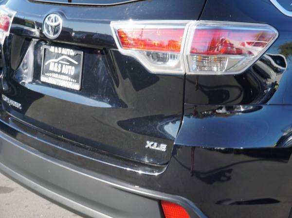 2015 Toyota Highlander XLE V6 FWD 8 Passenger SUV for sale in Sacramento , CA – photo 8