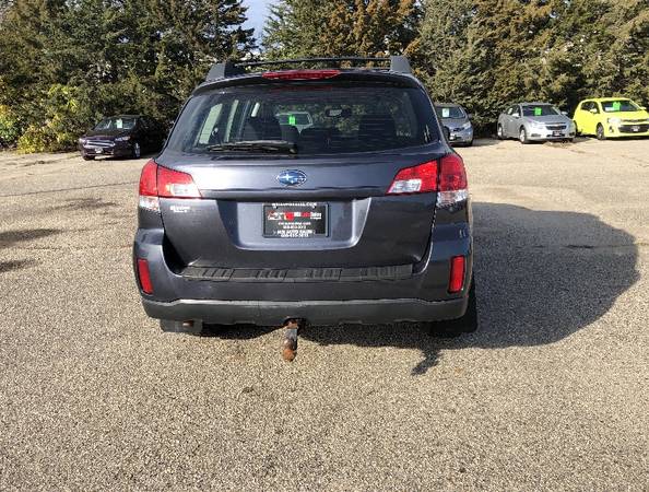 2011 Subaru Outback 2.5i - cars & trucks - by dealer - vehicle... for sale in Middleton, WI – photo 6