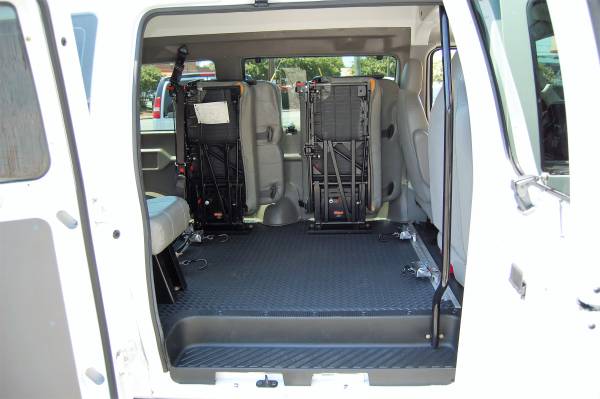 HANDICAP ACCESSIBLE WHEELCHAIR LIFT EQUIPPED VAN.....UNIT# 2256FT for sale in Charlotte, NC – photo 13