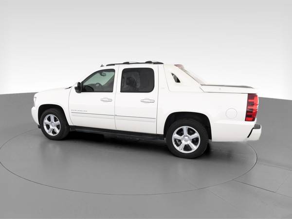 2012 Chevy Chevrolet Avalanche LTZ Sport Utility Pickup 4D 5 1/4 ft... for sale in Fresh Meadows, NY – photo 6