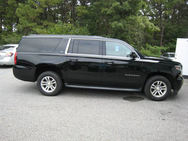 2019 CHEVY SUBURBAN LT 4 BY 4 BLACK LOW MILES BAD CREDIT TAXI OK for sale in Medford, NY – photo 6