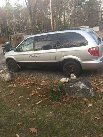 2002 all wheel drive town and country mini van - cars & trucks - by... for sale in Spofford, MA