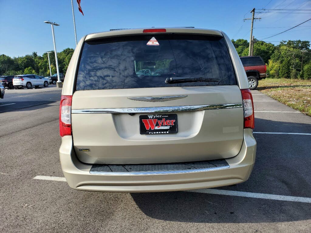 2012 Chrysler Town & Country Touring FWD for sale in Florence, KY – photo 4