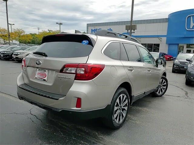 2017 Subaru Outback 2.5i Limited AWD for sale in St. Charles, IL – photo 3