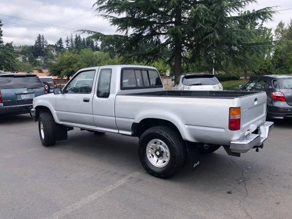 1989 Toyota Pickup Extended Cab 4x4 - 205K Manual for sale in Tigard, OR – photo 5