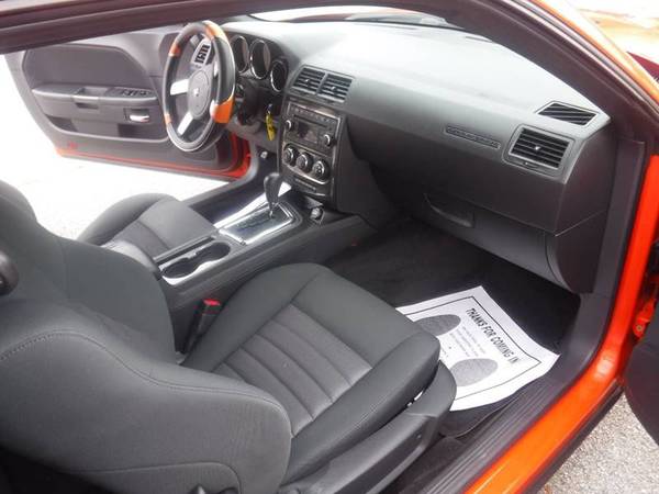 2009 Dodge Challenger R/T 2dr Coupe coupe Orange for sale in Springdale, AR – photo 10