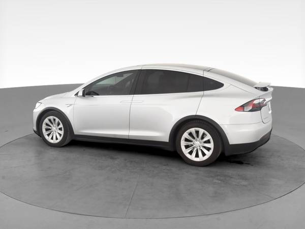 2016 Tesla Model X 75D Sport Utility 4D suv Silver - FINANCE ONLINE... for sale in San Diego, CA – photo 6