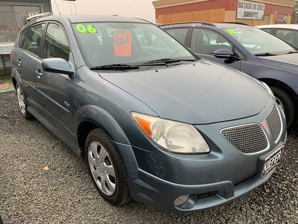 2006 Pontiac Vibe 4dr HB FWD Sedan - cars & trucks - by dealer -... for sale in Corvallis, OR – photo 2