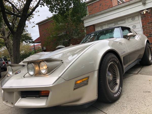1982 corvette collectors edition one owner 62.000 miles for sale in Whitestone, NY
