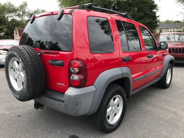 2005 Jeep Liberty Sport ((AS LOW AS $500 DOWN)) for sale in Inwood, WV – photo 5