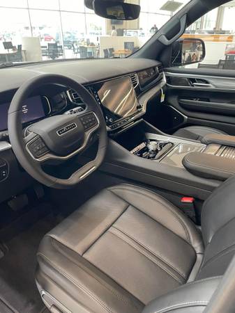 2022 Jeep Wagoneer for sale in Webb City, MO – photo 2