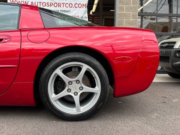 2000 Chevrolet Corvette 6-Speed Manual Brand New Tires 26k for sale in Pittsburgh, PA – photo 23