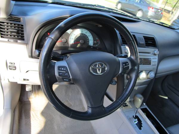 2011 TOYOTA CAMRY SE SEDAN 1 OWNER WITH CERTIFIED WARRANTY - cars &... for sale in Loudon, NH – photo 14