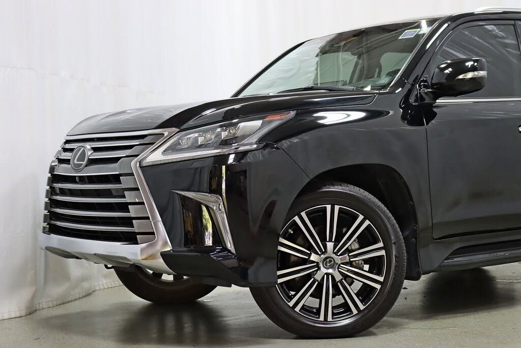 2021 Lexus LX 570 3-Row AWD for sale in Westmont, IL – photo 3