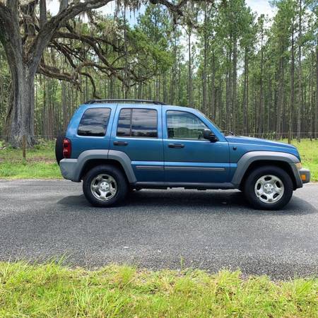 4x4 Jeep Liberty - - by dealer - vehicle automotive sale for sale in Ocala, FL – photo 11
