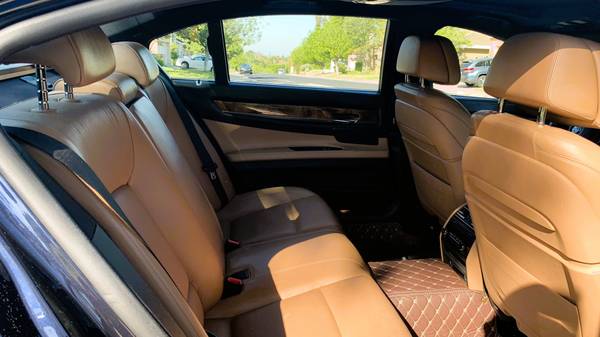 BMW 750 LI - M SPORT twin-turbo 4 4-liter V8 that produces 445 HP for sale in Moorpark, CA – photo 4
