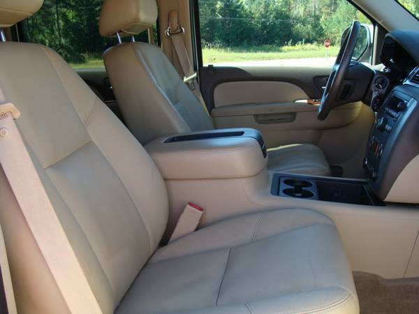 2011 GMC YUKON XL SLT 3RD ROW SUPER NICE!! STOCK #982 - ABSOLUTE for sale in Corinth, MS – photo 17