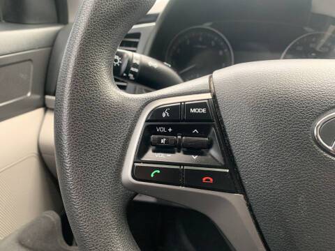 2018 Hyundai Elantra ReDuCeD low miles DRIVE HOME TODAY for sale in Louisville, KY – photo 15