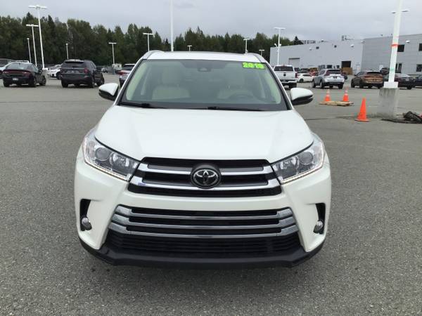 2019 Toyota Highlander XLE - - by dealer - vehicle for sale in Anchorage, AK – photo 2