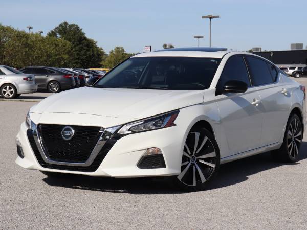 2020 NISSAN ALTIMA SR AWD 43K MILES ONLY - - by for sale in Omaha, NE – photo 3