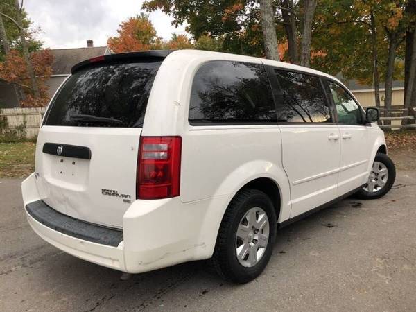 2009 Dodge Grand Caravan Stow N Go for sale in Derry, NH – photo 4