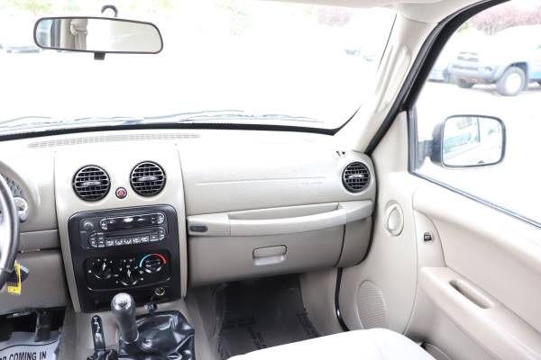 2006 Jeep Liberty Sport 4x4 Manual Only 72k Miles! for sale in Albuquerque, NM – photo 22