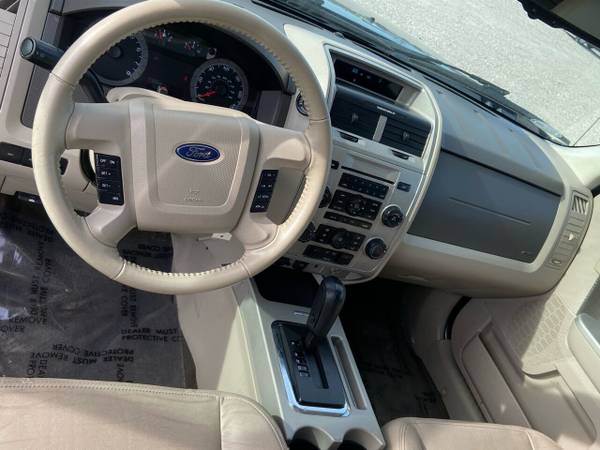 2011 Ford Escape XLT W/Leather - - by dealer - vehicle for sale in New Bloomfield, MO – photo 15