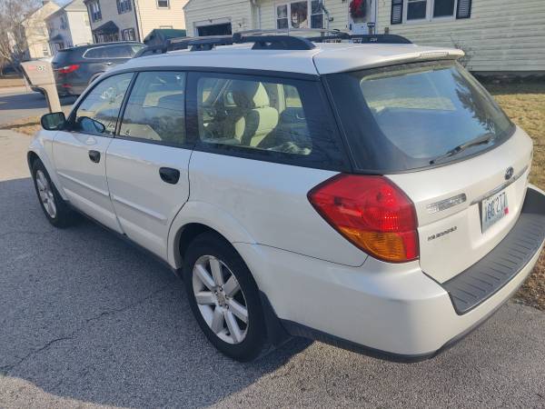 2006 Subaru Outback 2 5i AWD for sale in North Kingstown, RI – photo 2