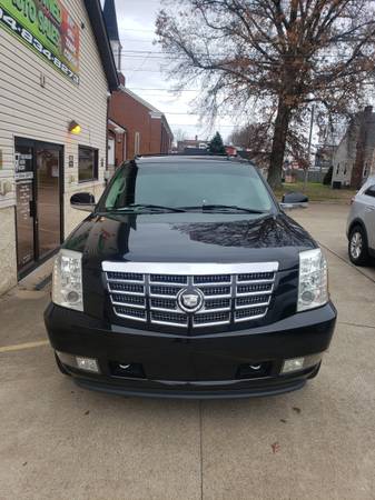 2008 Cadillac Escalade EXT - cars & trucks - by dealer - vehicle... for sale in Vienna, WV – photo 2