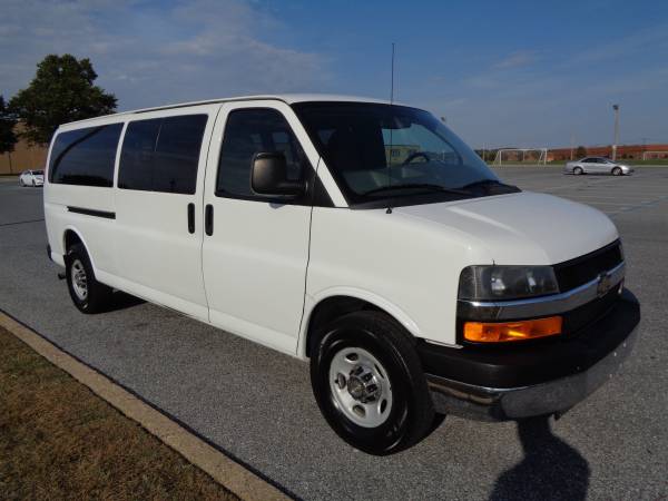 2011 CHEVROLET EXPRESS 15-PASSENGER 3500, EXTENDED! W/ ONLY 66K MILES! for sale in PALMYRA, NJ – photo 4