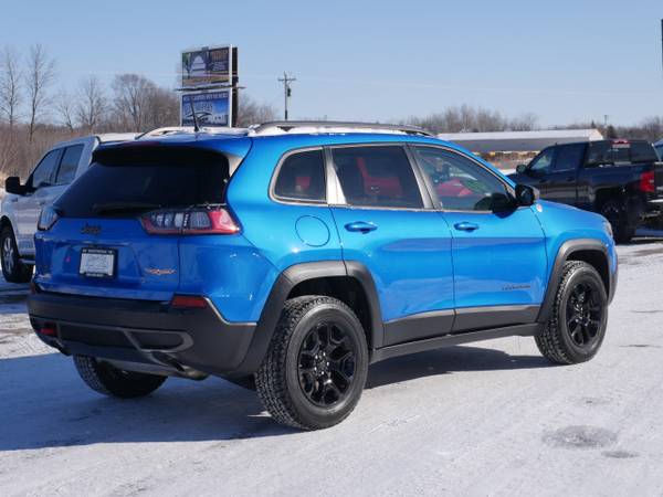 2019 Jeep Cherokee Trailhawk - - by dealer - vehicle for sale in ST.Cloud, MN – photo 2
