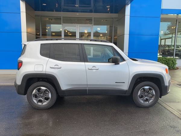 2018 Jeep Renegade Sport SUV 4x4 4WD for sale in Portland, OR – photo 11