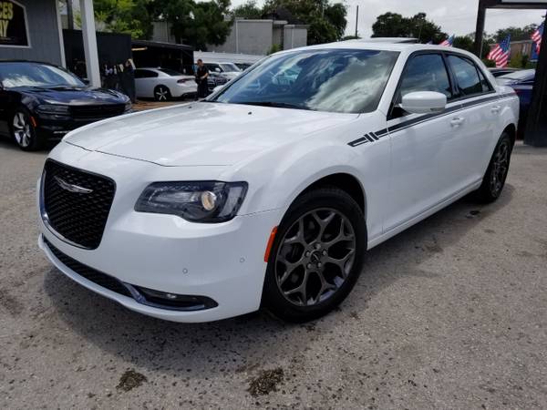**2017 CHRYSLER 300 S**LEATHER**PANORAMIC SUNROOF**NAVIGATION**CAMERA* for sale in Houston, TX – photo 17