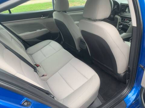 2018 Hyundai Elantra LOW MILES ReDuCeD DRIVE HOME TODAY for sale in Louisville, KY – photo 21