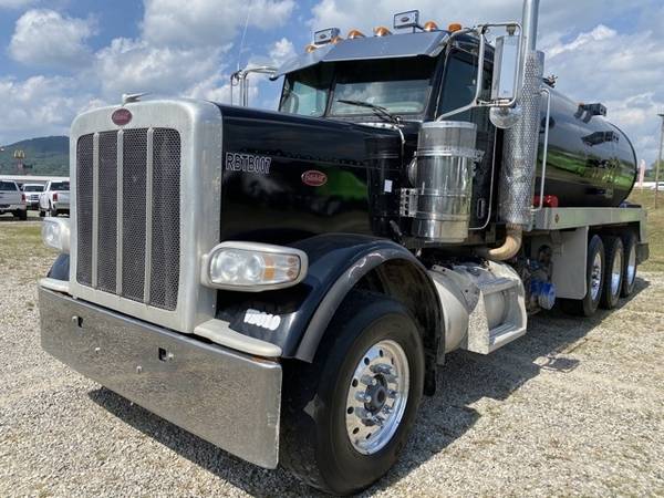 2012 Peterbilt **Chillicothe Truck Southern Ohio's Only All Truck... for sale in Chillicothe, WV – photo 3