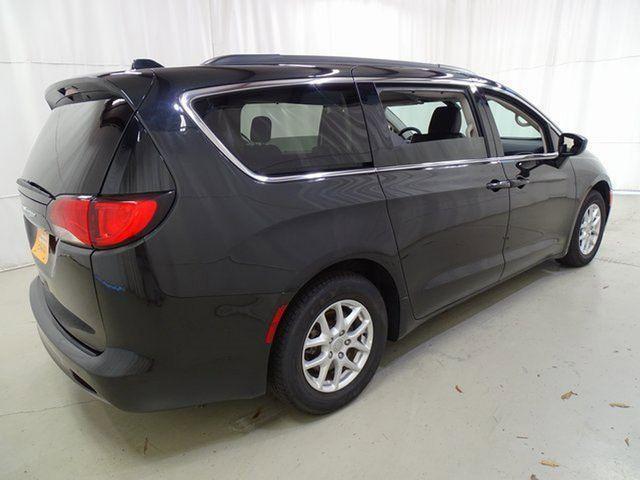 2020 Chrysler Voyager LXI for sale in Raleigh, NC – photo 42