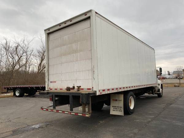 2015 Hino 268A 26' Box Truck ***DOCK HEIGHT***AUTOMATIC TRANS*** -... for sale in Swartz Creek, WI – photo 6
