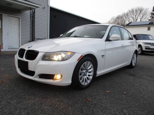 BMW 328XI AWD LOW MILES 60K EXTREMELY CLEAN MUST SEE! - cars & for sale in North Providence, RI