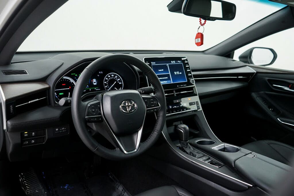 2022 Toyota Avalon Hybrid XLE FWD for sale in Coon Rapids, MN – photo 17