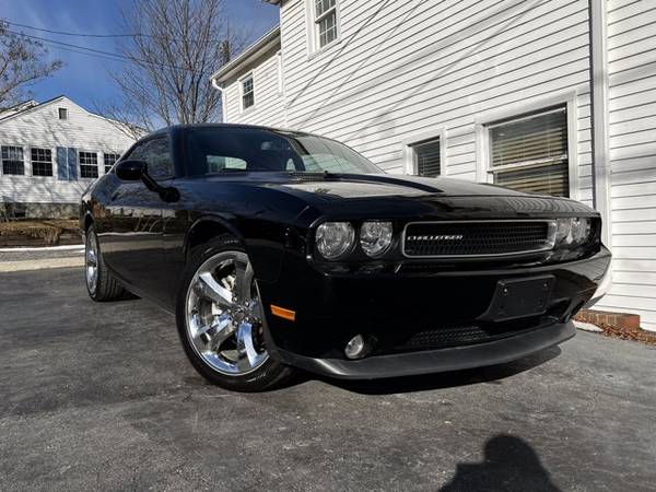 2014 DODGE CHALLENGER SXT - LOW MONTHLY PAYMENTS - WARRANTY - cars & for sale in Walkertown, NC – photo 4