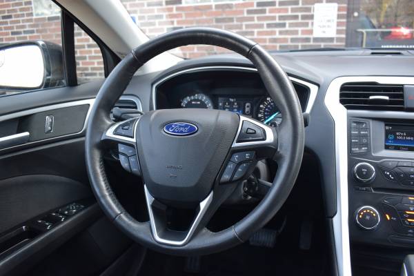 ***2016 FORD FUSION AWD -29K MILES***HEATED SEATS, USB, AUX!!! for sale in Taylor, MI – photo 11