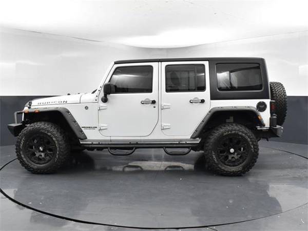 2016 Jeep Wrangler Unlimited Rubicon - SUV - - by for sale in Ardmore, TX – photo 2